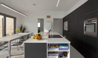 Blat Quartz Starlight White