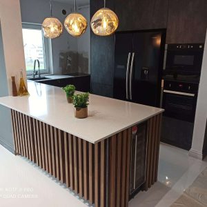 Blat quartz Starlight White