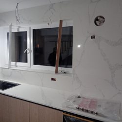 Blat Quartz Calacatta Vagli